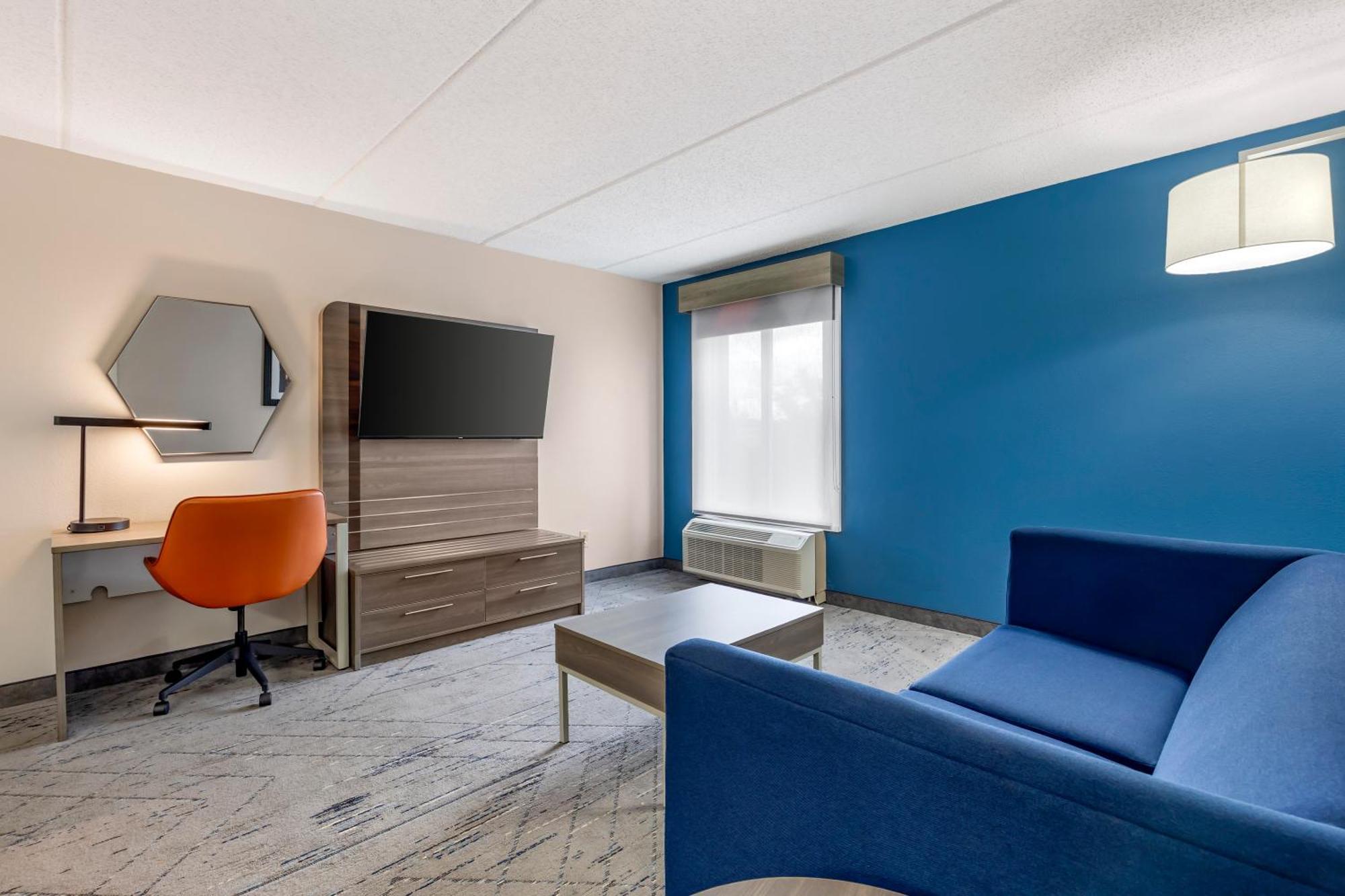Holiday Inn Express & Suites Nashville Southeast - Antioch By Ihg Exterior photo